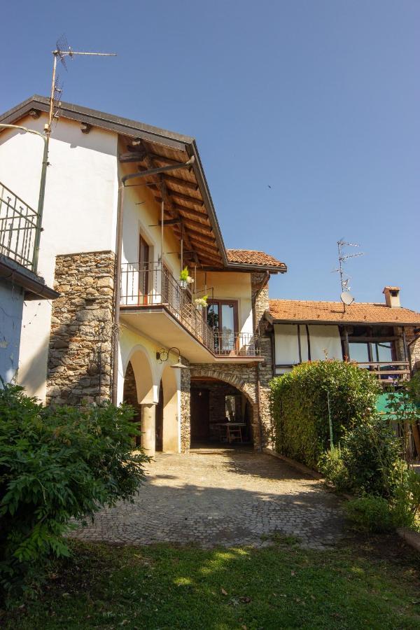 Casa Patrone Hotel Nebbiuno Екстериор снимка